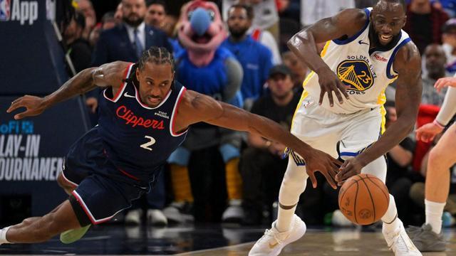 伦纳德惨遭格林防守压制 快船附加赛崩盘勇士惊