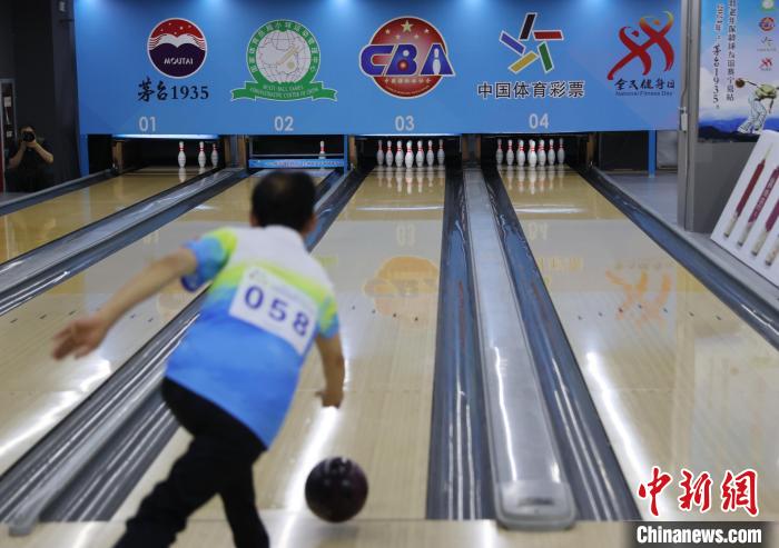 银川举行的2024年全国壮老年保龄球友谊赛-宁夏站